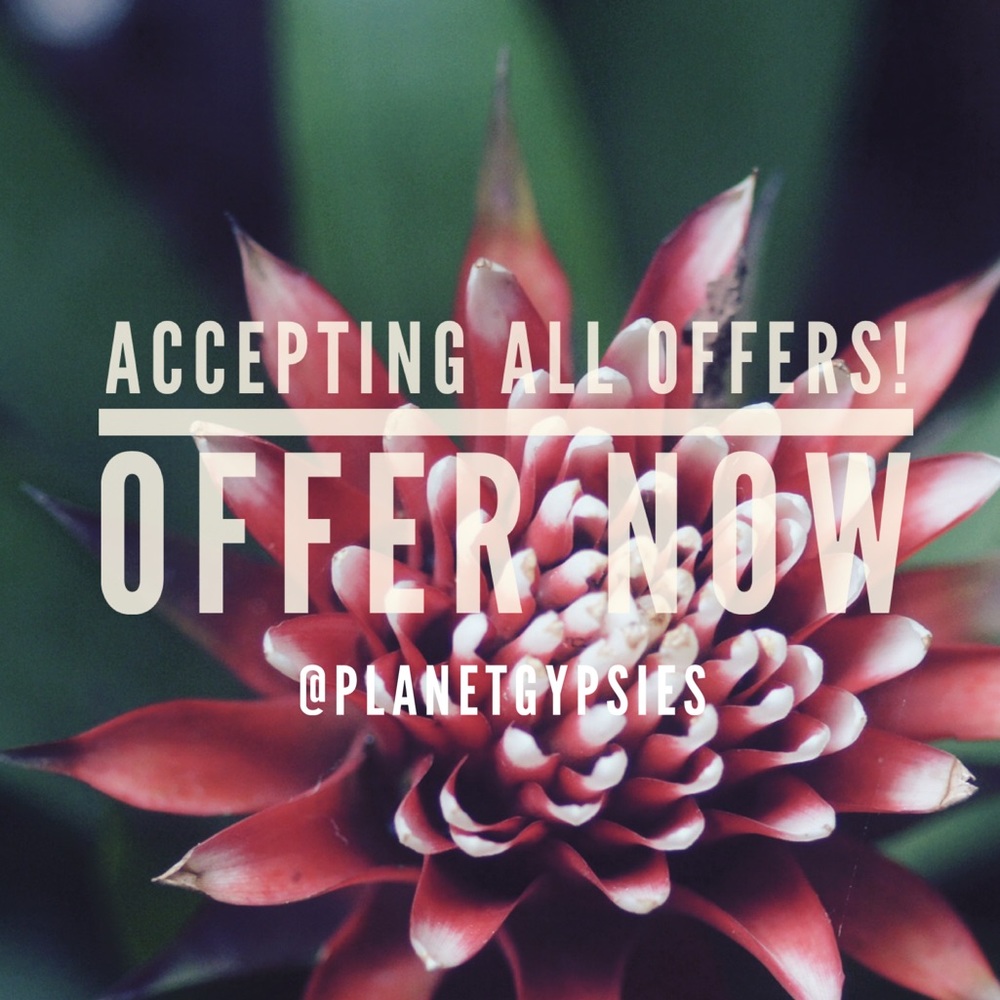 Offer now!! I’m accepting all reasonable offers ❤️
